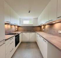 ERSTBEZUG - Schöne Gartenwohnung mit Süd-West-Terrasse in Aying-Großhelfendorf