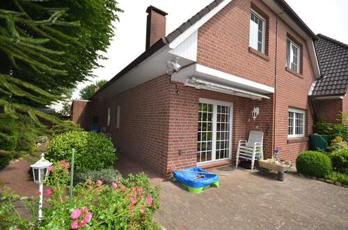 Gartenansicht - 4 Zimmer Doppelhaushälfte zum Kaufen in Oldenburg