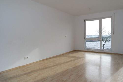 Wohn-Essbereich2.JPG - 2 Zimmer Etagenwohnung zum Kaufen in Griesheim