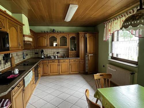 Bild 3 - 6 Zimmer Mehrfamilienhaus, Wohnhaus in Königsee