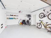 Garage - 