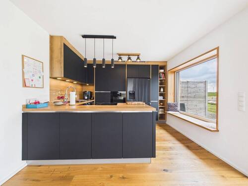 Küche - 6 Zimmer Doppelhaushälfte in Ebersberg