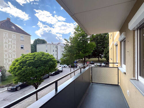 Balkon - Etagenwohnung mit 91,00 m&sup2; in München zum Kaufen