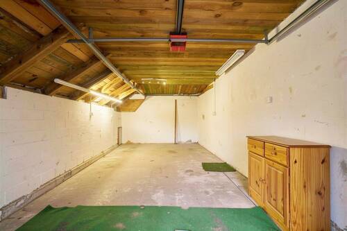 Garage - 