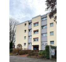 Top gepflegte Eigentumswohnung, 3,5 Zi., Loggia, mod. Bad - Bremen Kattenturm