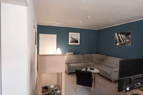 Wohnzimmer - 3 Zimmer Terrassenwohnung in Kiel