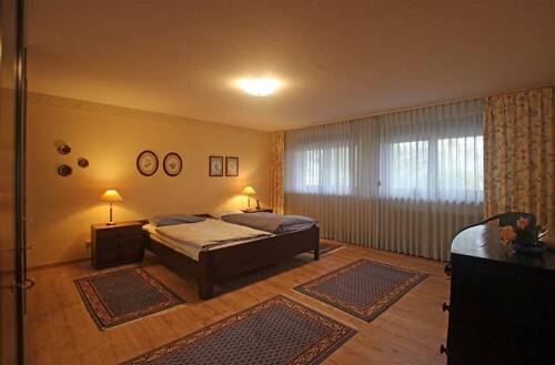 Raum 1 im Souterrain - Bild 1 - 