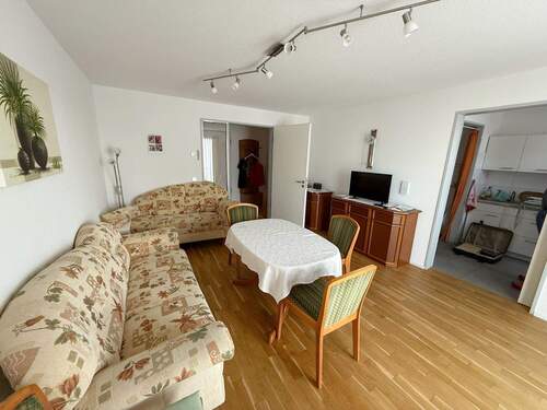 Wohn-Essbereich - 2 Zimmer Etagenwohnung in Denkendorf