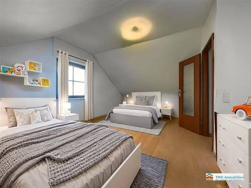 Gäste / Kinderzimmer DG - 