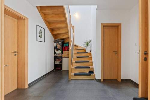 Diele, Treppenhaus - 