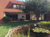 Bild 1 - Freistehendes Architekten Haus mit viel Platz + provisionsfrei