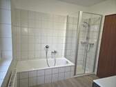 Dusche u. Wanne - 