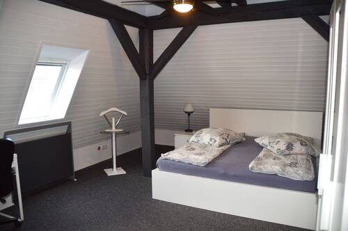 Schlafzimmer im Dachgeschoss - 