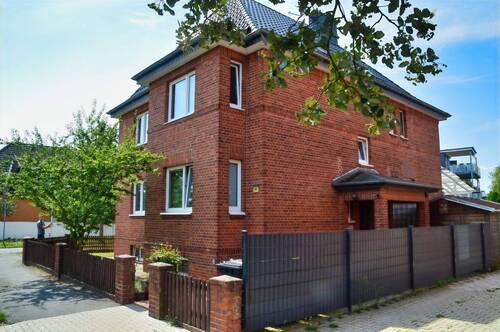 Hausansicht vorn - 3-Familienhaus in ruhiger Lage von Celle