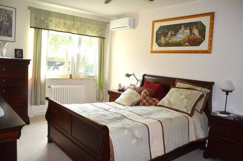 Schlafzimmer im Erdgeschoss - 