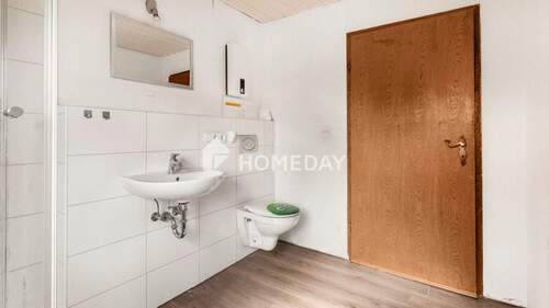 1. OG Badezimmer 2 - 