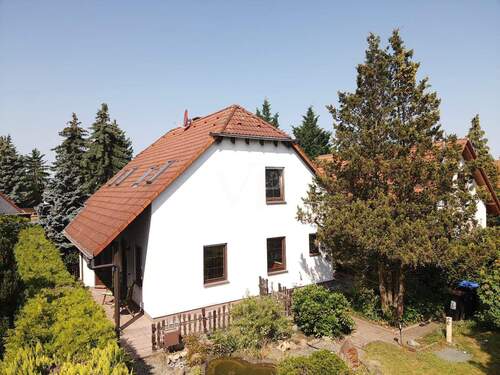 Hinterseite Haus - 5 Zimmer Einfamilienhaus zum Kaufen in Weinböhla
