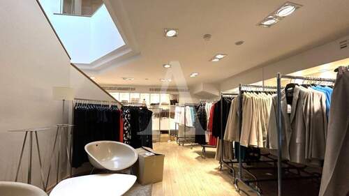 Verkaufsfläche Untergeschoss - Gewerbeobjekt (Büro, Produktion, Verkauf) in Köln zur Miete