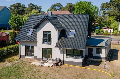 Haus Gartenseite - 
