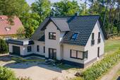 Einfamilienhaus in Bad Saarow - Neubau-Einfamilienhaus Bad Saarow - Mit Erdwärme, Fußbodenheizung, Einbauküche, Garage, Kamin u.v.m.