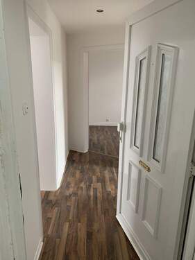 Flur - 3 Zimmer Etagenwohnung zur Miete in Itzehoe