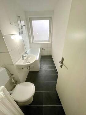 Bad - Etagenwohnung mit 67,80 m² in Verden (Aller) zur Miete