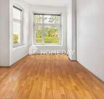 Drei-Zimmer-Altbauwohnung mit ca. 108 m² Wohnfläche, Balkon und Einbauküche direkt an der U7 - Berlin Siemensstadt