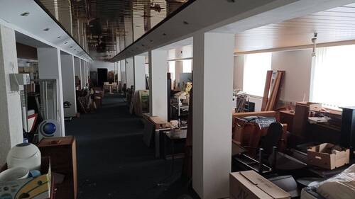 Lager im Bürogebäude - 