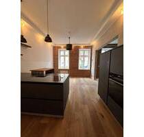 Bezugsfreie Maisonette in Kreuzberg- auch gewerblich nutzbar - Berlin-Kreuzberg