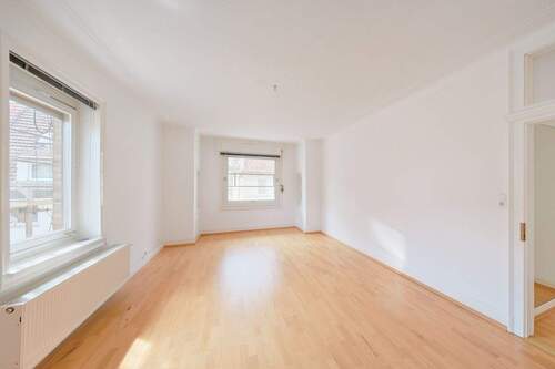 Herrliches Wohnambiente - 3 Zimmer Etagenwohnung in Stuttgart