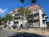 Hausansicht - *moderne 2 Zimmer-Wohnung mit Einbauküche und Balkon im Altbauflair - 4913*