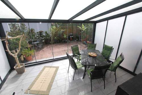 Wintergarten Terrasse im 1.OG - 7 Zimmer Mehrfamilienhaus, Wohnhaus zum Kaufen in Merseburg