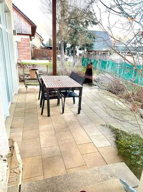 Sandstein-Terrasse - 