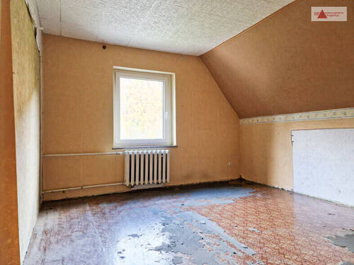 1.OG Schlafzimmer2 - 