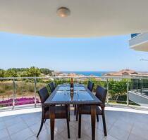 - Alanya Traumwohnung - möblierte Maisonette mit Meerblick, Terrassen (Top-Preis)