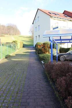 Zugang zum Haus.JPG - 2 Zimmer Etagenwohnung in Wald-Michelbach