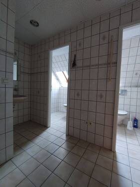 20240120_131520_HDR.jpg - 3 Zimmer Büro zur Miete in Döbeln