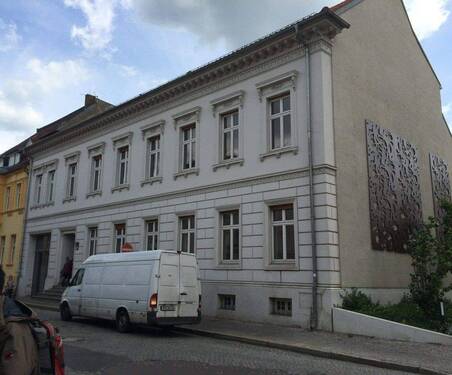 Außenansicht - Attraktive 4-Zimmer Altbauwohnung mit Terrasse im Zentrum von Luckenwalde