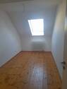 Zimmer - Etagenwohnung mit 121,00 m&sup2; in Luckenwalde zur Miete