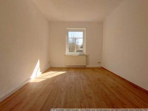 Wohnraum 1 - zur Straße (1) - 