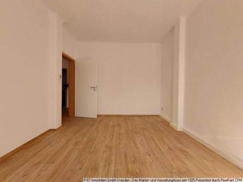 Wohnraum 1 - zur Straße (2) - 