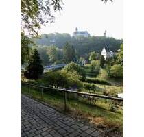 Grundstück mit Blick zur Rochsburg + Haus mit Mieteinnahmen - Lunzenau