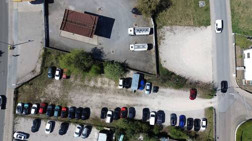 Vielseitig nutzbar - Garage, Stellplatz in Neumarkt