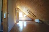Spitzboden - 