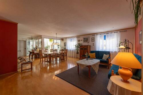 Wohnbereich - Mehrfamilienhaus, Wohnhaus mit 219,50 m&sup2; in Hayingen zum Kaufen