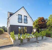 Zukunftssicher Wohnen: Neubau Doppelhaus zum Erstbezug mit großem Westgarten - Schenefeld