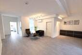 Empfangsbereich 2. Blick - Büro mit 122,10 m&sup2; in Düsseldorf zur Miete