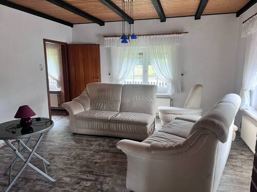 Wohnzimmer - 8 Zimmer Einfamilienhaus in Hochdonn