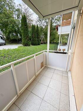 Balkon.JPG - 3 Zimmer Etagenwohnung zum Kaufen in Würzburg