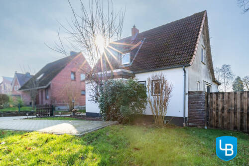 Zum Kauf - Wohn(t)raum gesucht? Einfamilienhaus mit Potential